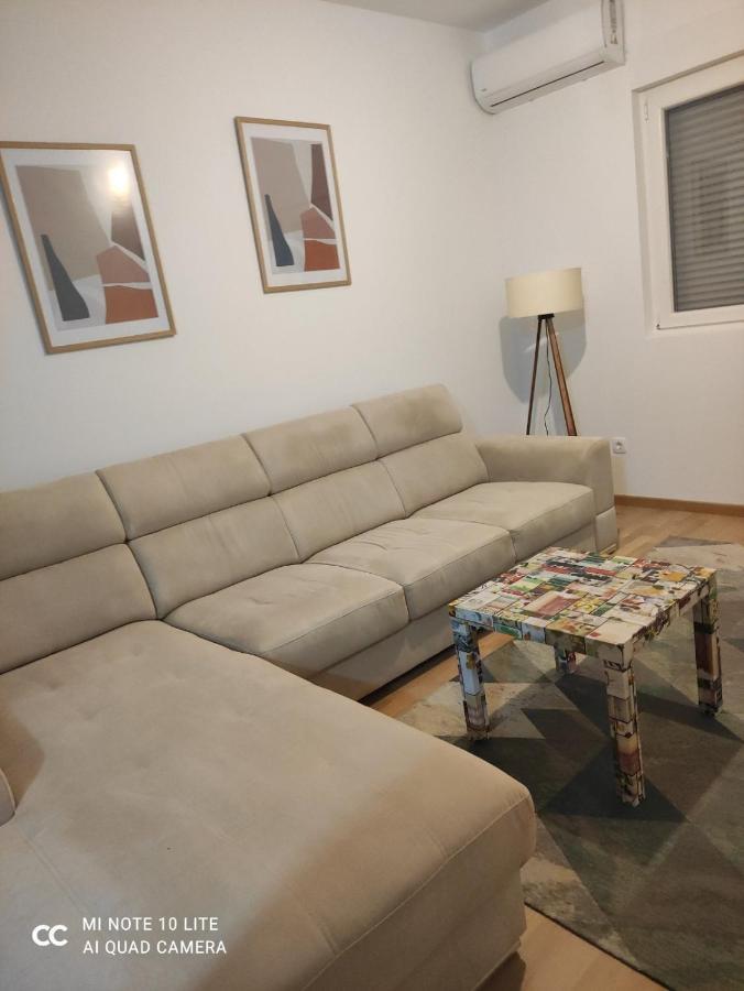 Podgorica Apartman Exterior foto